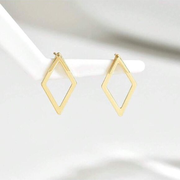 18K Gold Geometric Drop Earrings - Picture 5 of 5